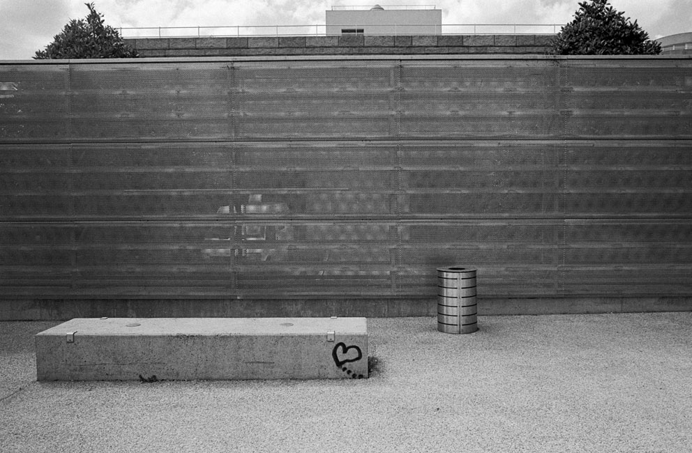 Brest, August 2013  (Zeiss Ikon, 15mm, 400 ISO)
