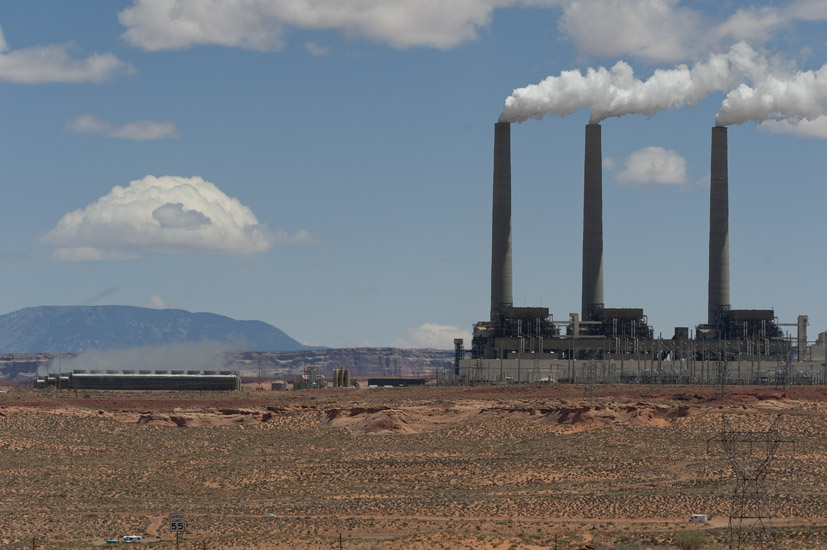 Page (north of the Grand Canyon), coal powerplant
